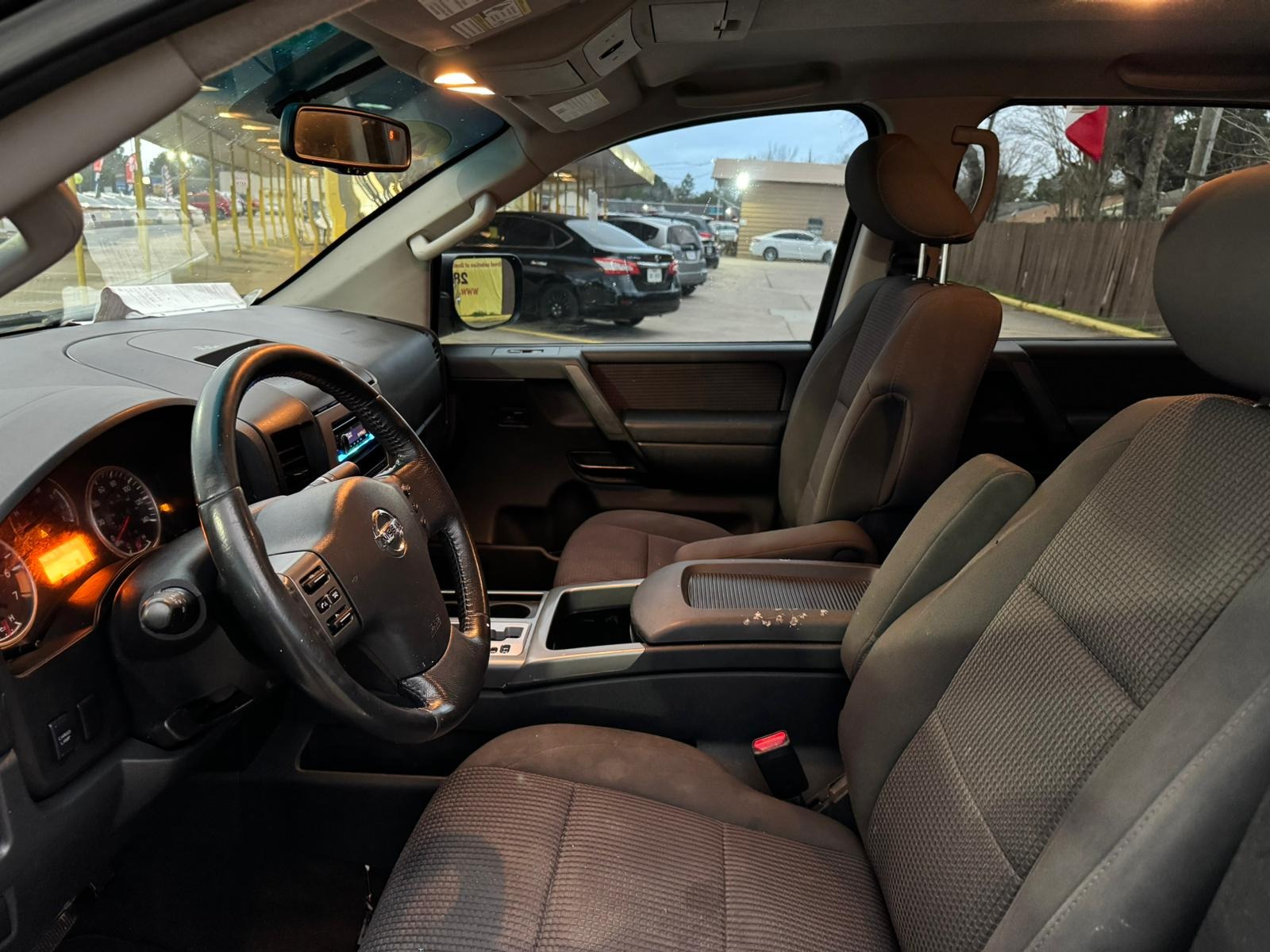 photo of 2012 Nissan Titan SV Crew Cab 2WD